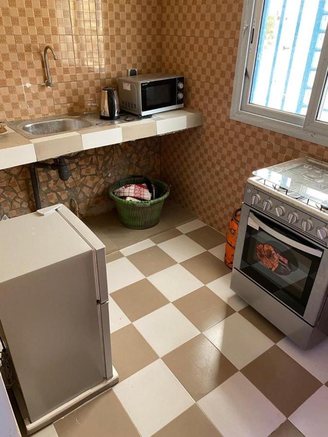 Studio Meuble 1 A Ouakam Comico Dakar Luaran gambar